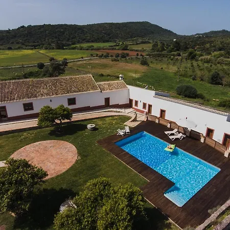 Country house Quinta Do Freixo Benafim