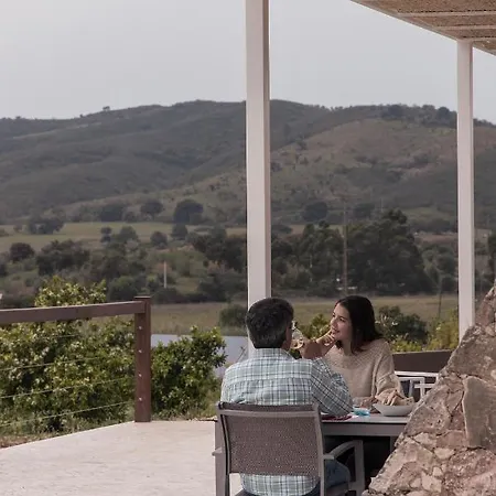 Quinta Do Freixo Country house Benafim